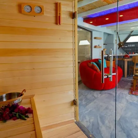 Villa Mehmet 7 *